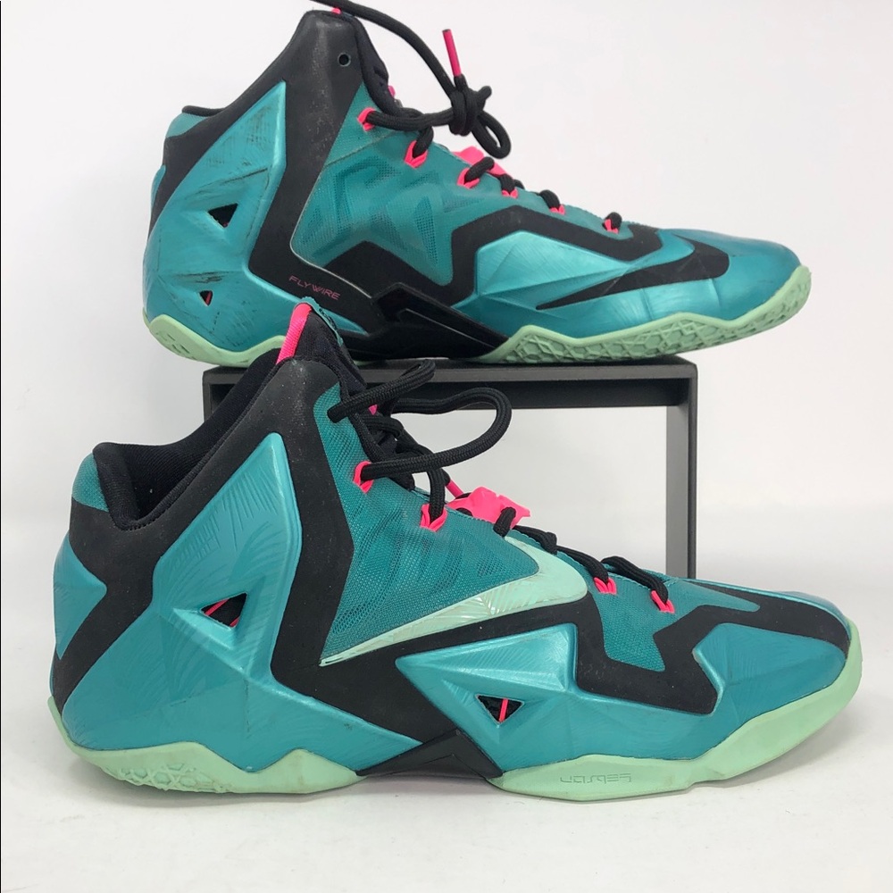 Nike Lebron X1 11 South Beach Teal Black 616175-330 Men’s Sneakers - Size 9.5